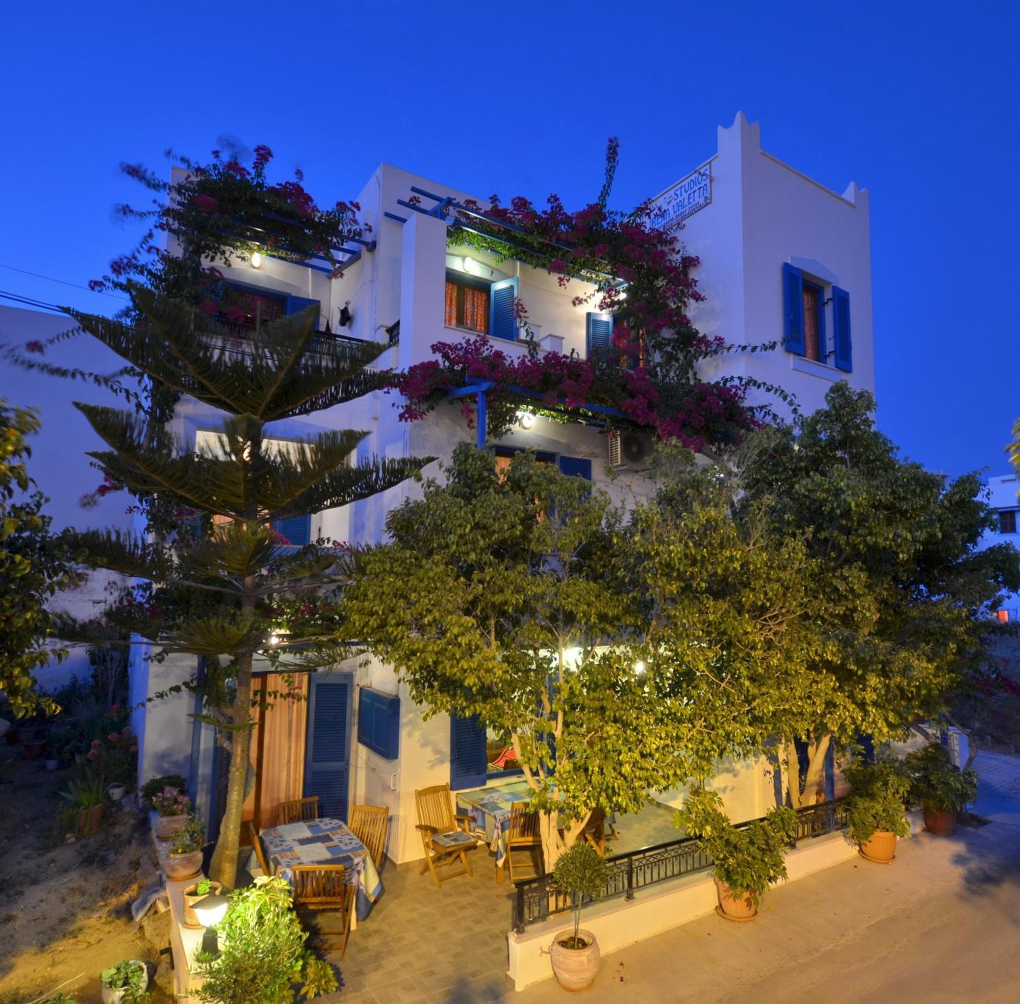 Rena Valetta Studios Naxos City Exterior photo